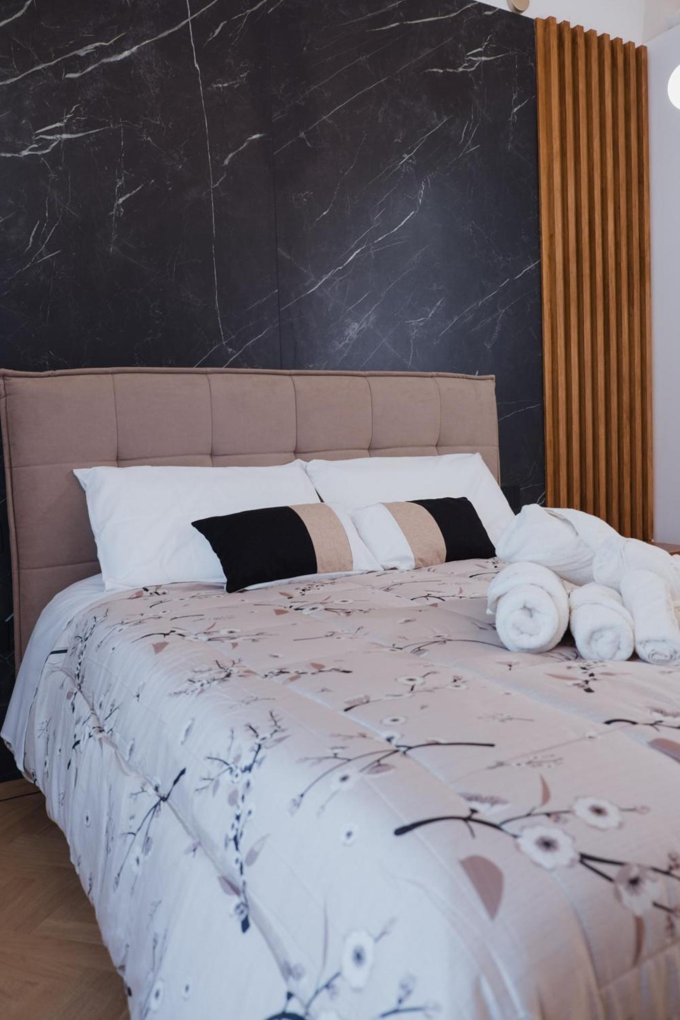 Butera 505-Luxury Suites Μπαγκερία Εξωτερικό φωτογραφία